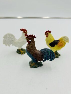 Schleich Vintage Farmyard Animals Chicken Rooster Retired Lot of 3 Germany